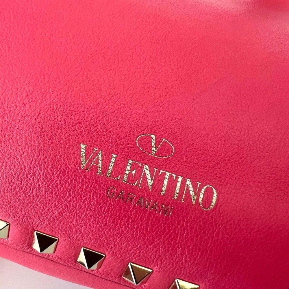 Valentino Garavani Pink Studded Shoulder Bag EUC - Picture 11 of 16